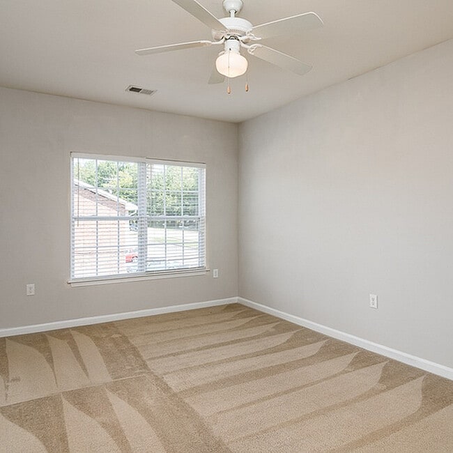 Spencer-Crossing-700x700-6 - Spencer Crossing