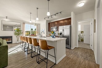 Building Photo - 9227 Rolling Way