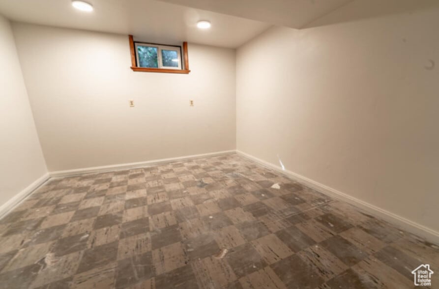 Building Photo - 855 36th St