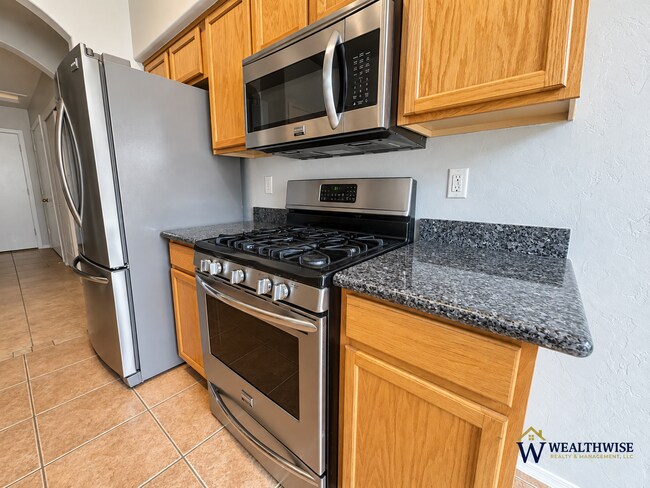 Building Photo - Mountain Views, Large Office/Den & Whole-Home Water Purification — Eagle Crest Ranch