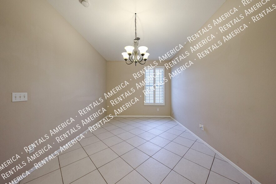 Building Photo - 30984 N Obsidian Dr