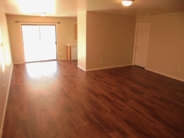 Building Photo - 10778 W Louise Dr