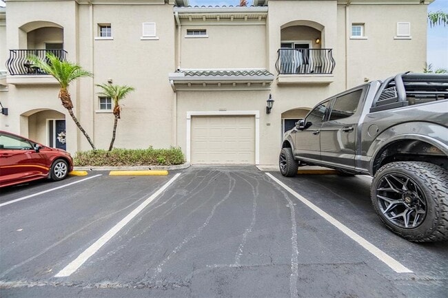 Building Photo - 501 Knights Run Ave