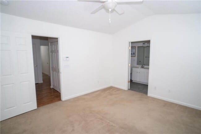 Building Photo - 9155 Nesbit Ferry Rd