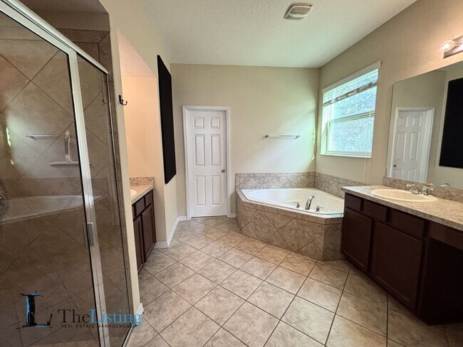 Building Photo - 3795 Marietta Way