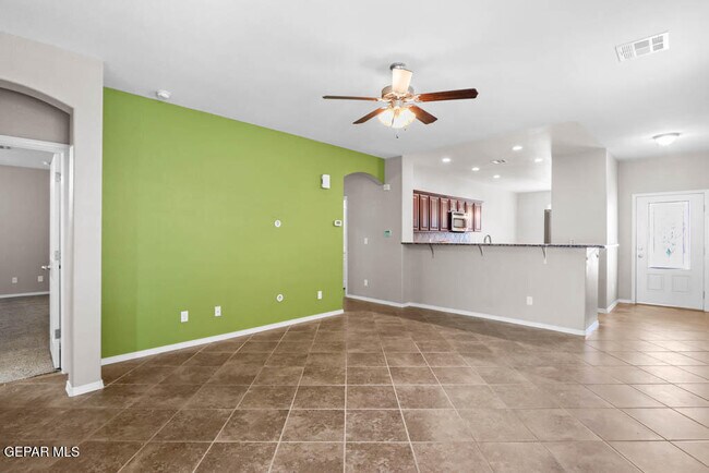 Building Photo - 14229 Bluesky Point Ct