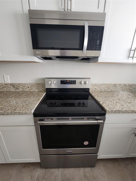 Building Photo - 4650 Larkspur St