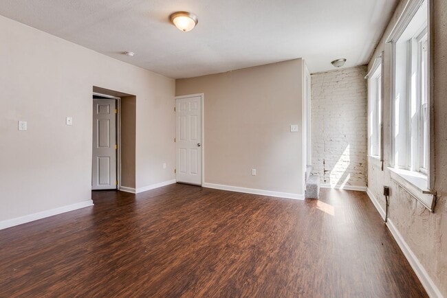 Building Photo - 2623 S 18th St