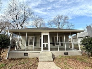 Building Photo - 409 N Crigler St