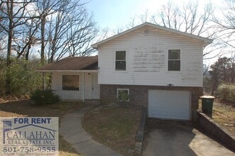 Building Photo - Updated 3 Bedroom NLR Home