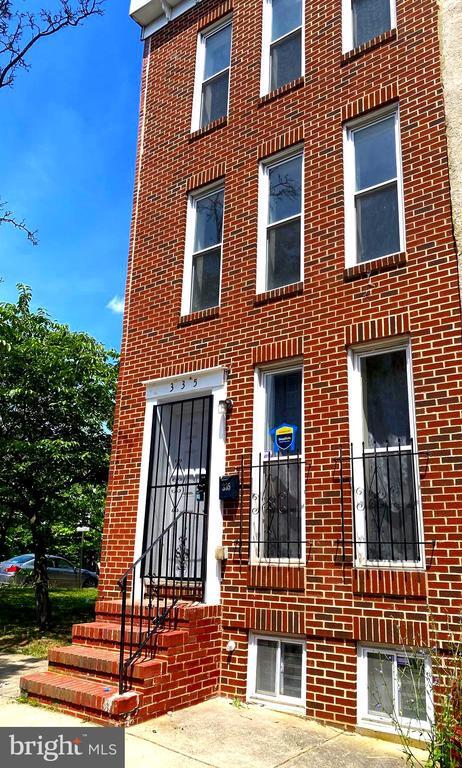 Primary Photo - 335 N Stricker St