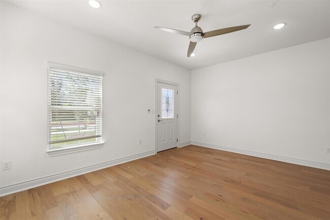 Building Photo - 2105 Tiger Trail