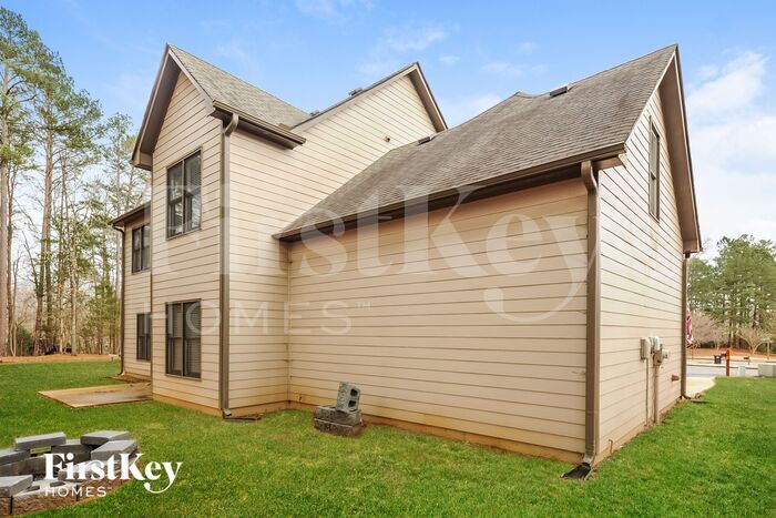 Building Photo - 38 Pine View Ct