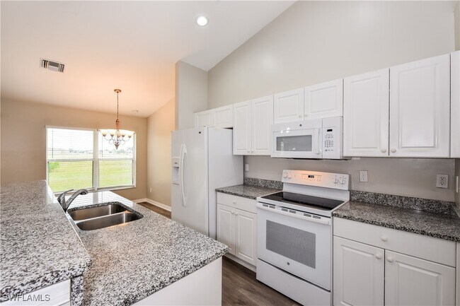 Building Photo - 2405 NW Juanita Pl