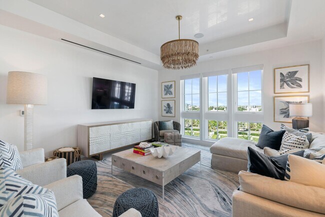 Building Photo - Experience refined coastal living Alys Beach