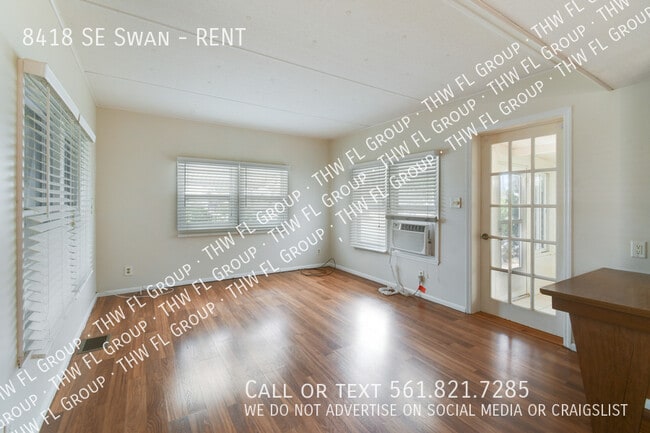 Building Photo - 8418 SE Swan-RENT