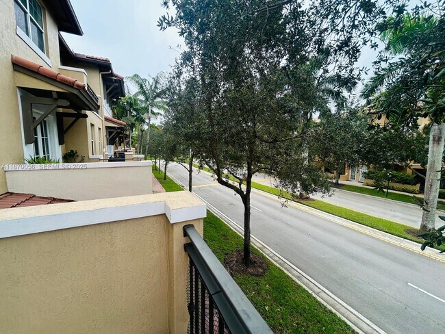 Building Photo - 819 SW 147th Ave