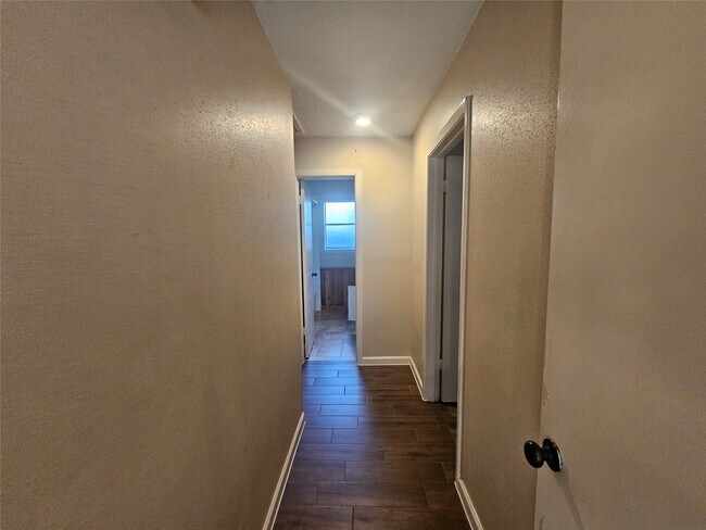 Building Photo - 22218 Spring Gate Dr