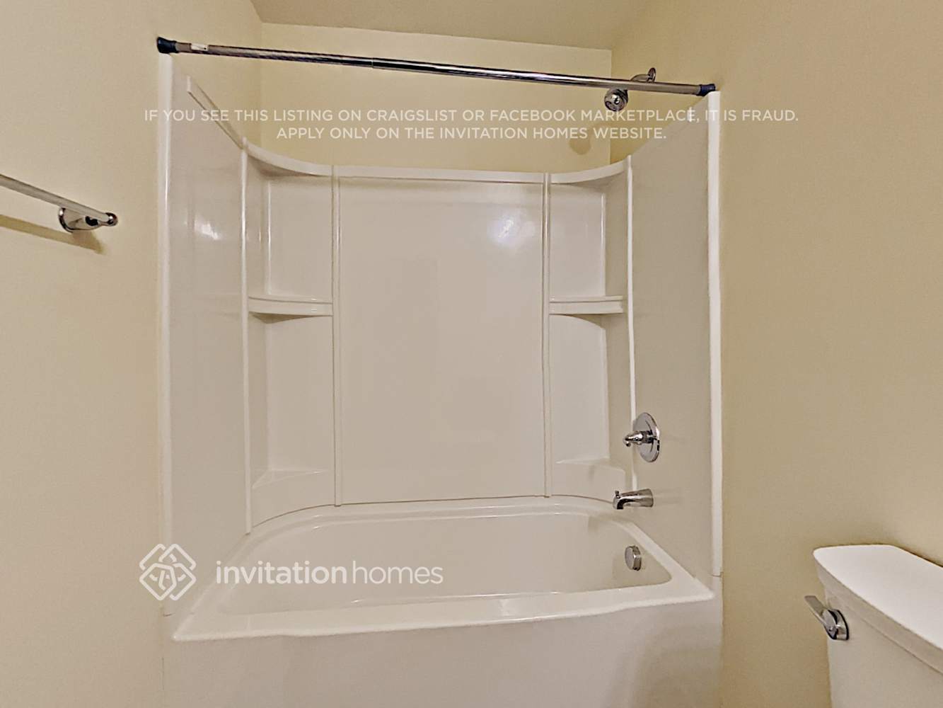 Building Photo - 4198 Clifftonville Ave SW