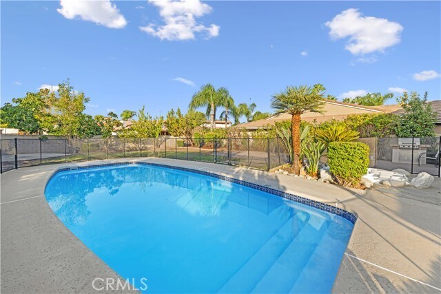 Building Photo - 30340 Channel Way Dr
