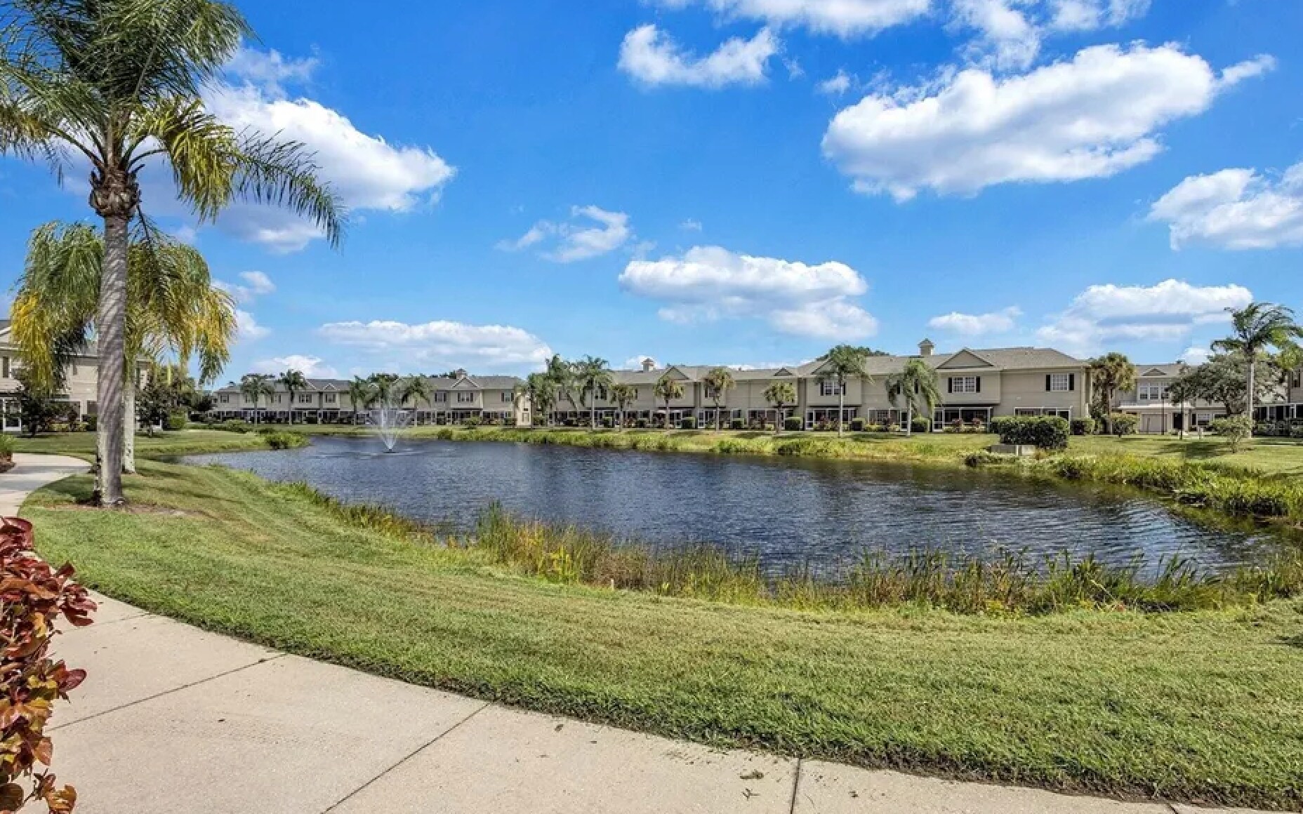 Building Photo - 7524 Plantation Cir