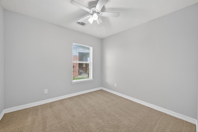 Building Photo - 3123 Sun Terrace Ln