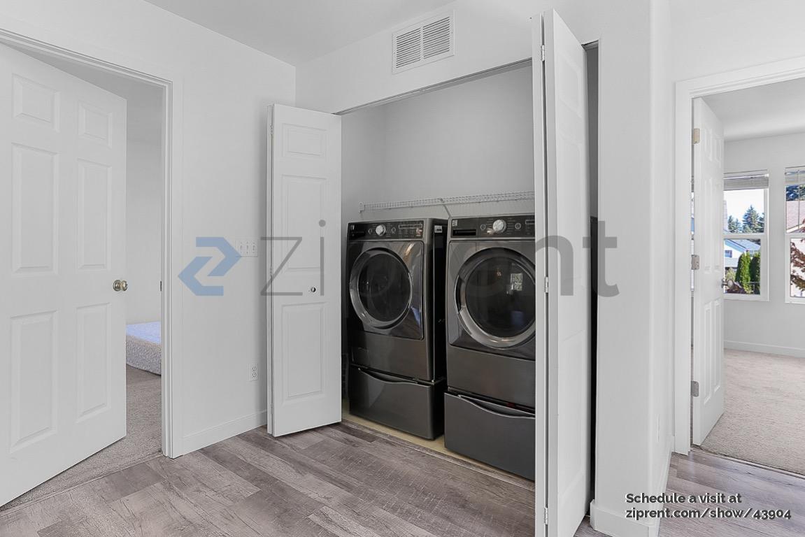 Building Photo - 21611 SE 298th Pl