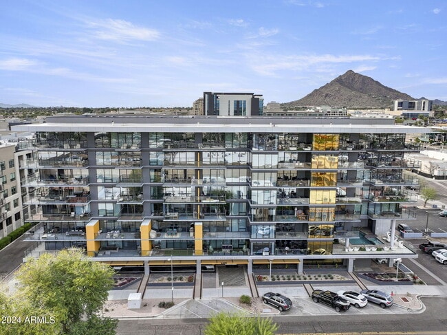 Building Photo - 4422 N 75th St