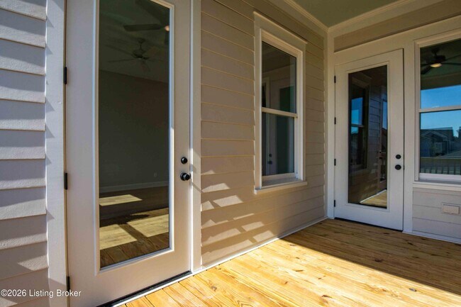 Building Photo - 6353 Meeting St