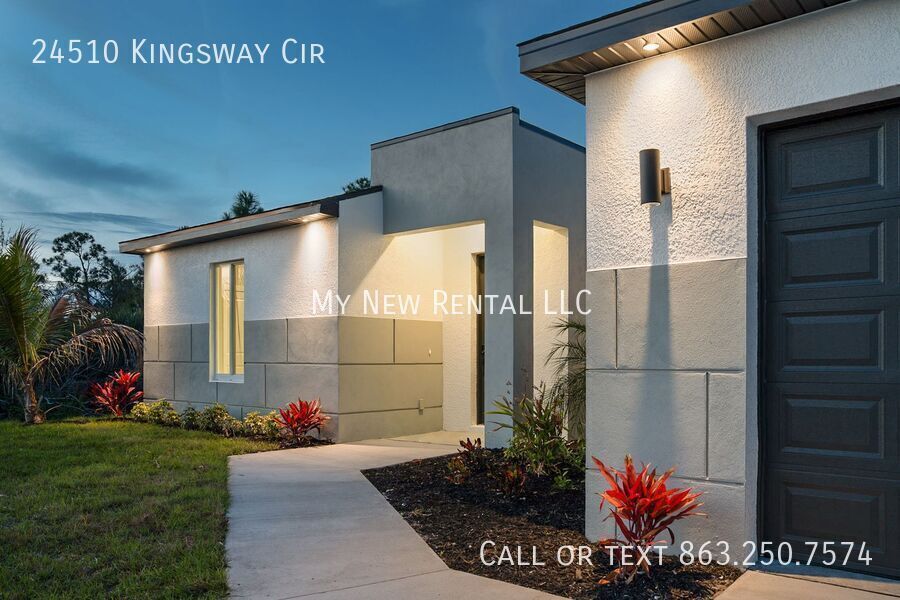 Building Photo - 24510 SW Kingsway Cir