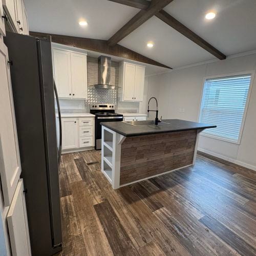 Building Photo - 265 Sycamore Loop