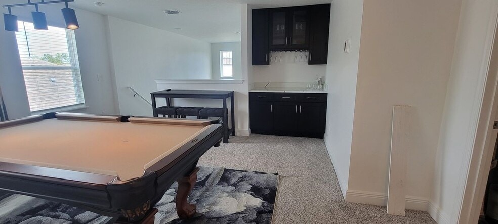 Building Photo - 284 Links Ter Blvd