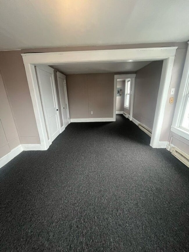 Building Photo - 208 W Patterson St