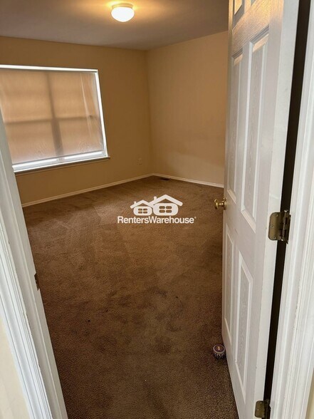 Building Photo - 32 Jost Villa Dr