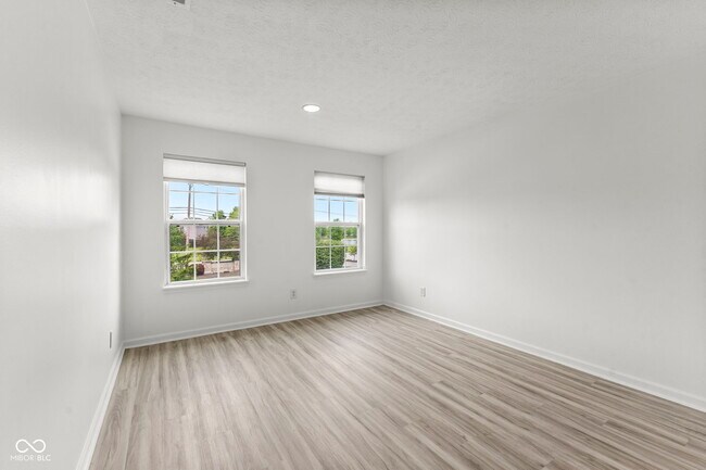 Building Photo - 13711 Alvernon Pl