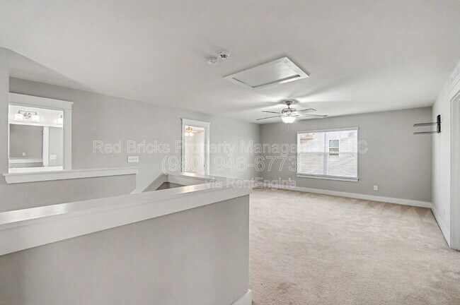 Building Photo - 149 Kingston Drive