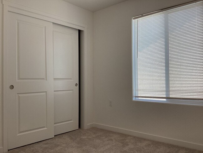 Building Photo - Welcome To The Riverstone Resort Community!!!
