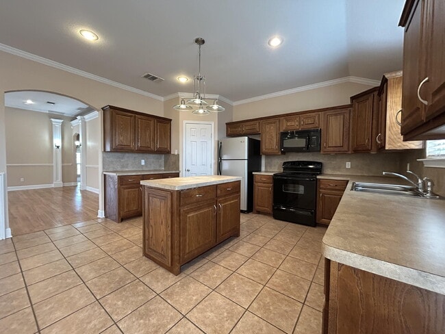 Building Photo - 5217 Harvard St