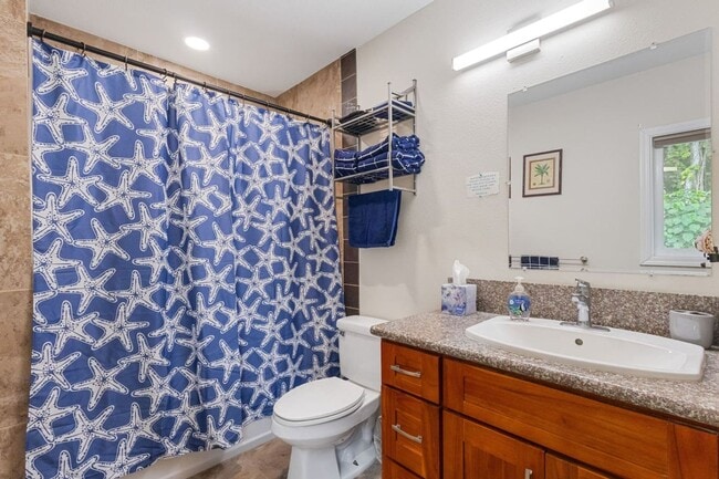 Building Photo - Secluded Forest Retreat | Full Kitchen, AC, W/D