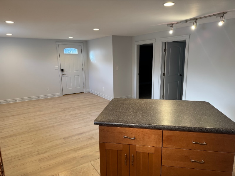 Building Photo - 1925 Logan Ave S