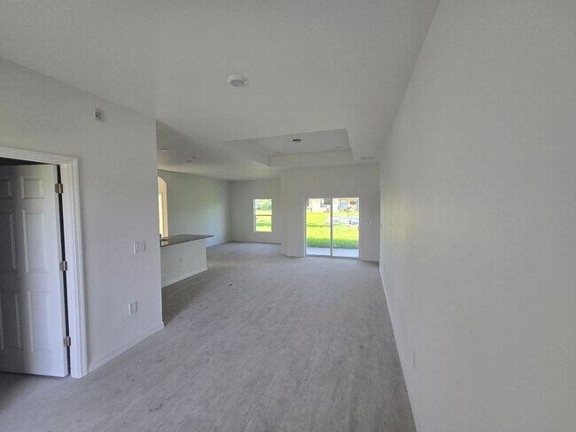 Building Photo - COMING SOON-BRAND NEW CONSTRUCTION-LARGE C...