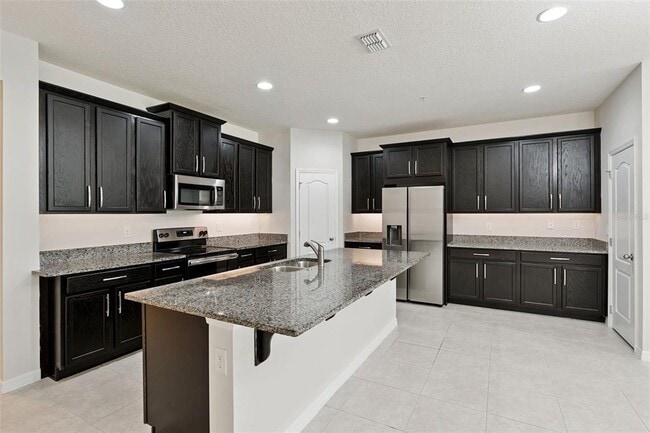 Building Photo - 350 Misty Grove Ln