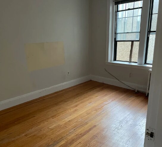 Building Photo - 370 Chestnut Hill Ave
