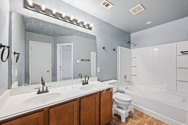 Building Photo - 5826 Bronco Way