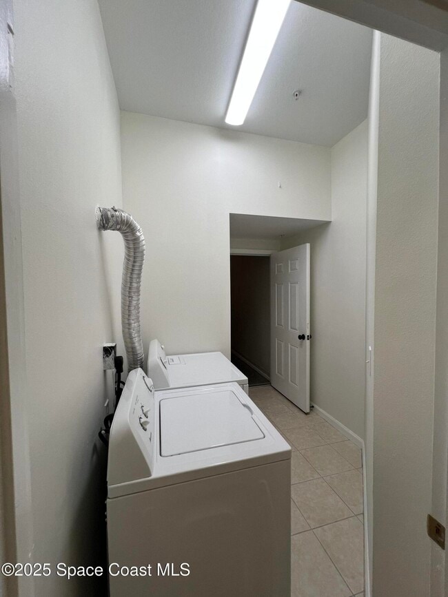 Building Photo - 4086 Meander Pl
