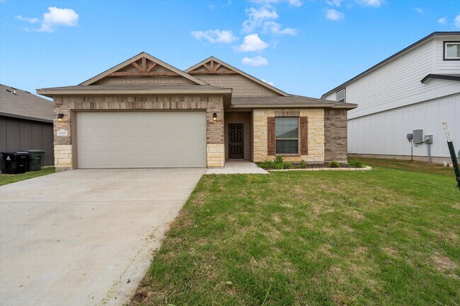 Building Photo - AVAILABLE NOW! Beautiful 3 Bedroom Home Located in Temple, Texas!