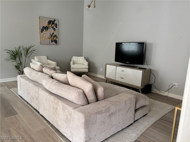 Building Photo - 3238 Barbados Ln