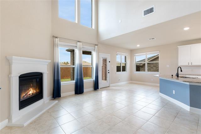 Building Photo - 3805 Bastrop St