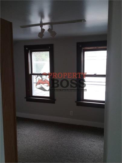 Building Photo - 115 Sherman Ave