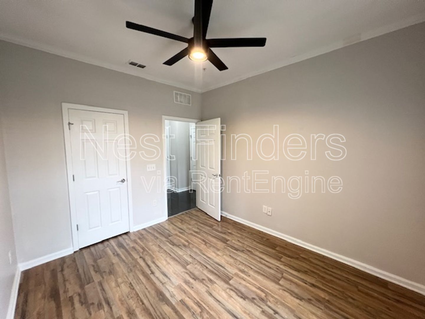 Building Photo - 11251 Campfield Dr